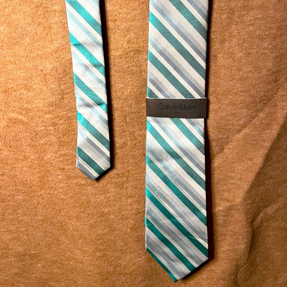 Calvin Klein Men’s Tie